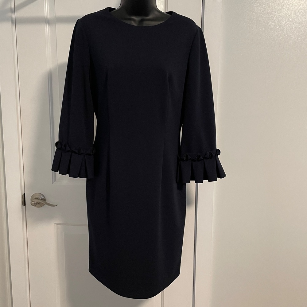 Tahari ASL Lantern Sleeve dress in navy